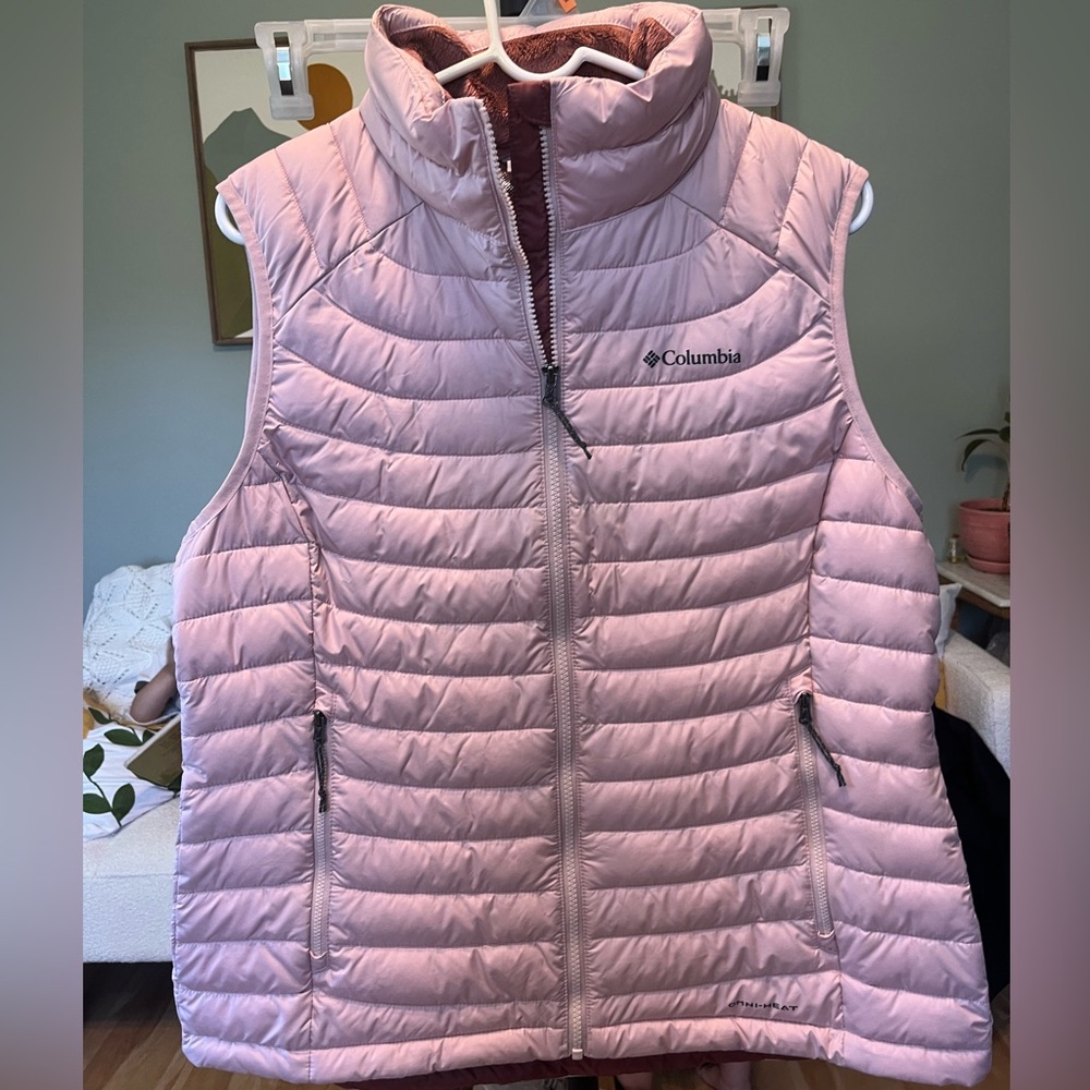 Columbia Women's Light Pink Quilted Insulated Vest